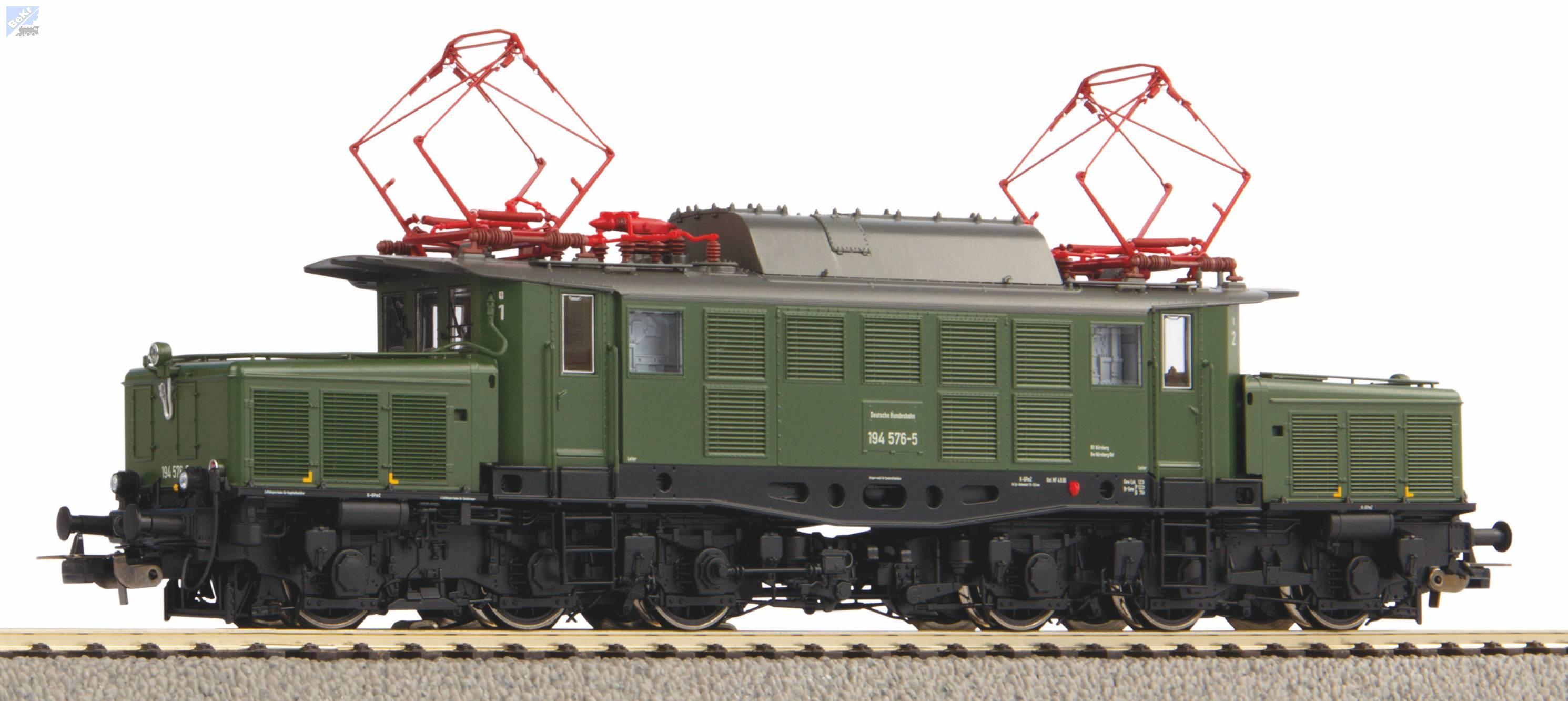 Piko 51472 Elektrická lokomotiva BR 194 576-5 DB se zvukem !!! AKCE !!!