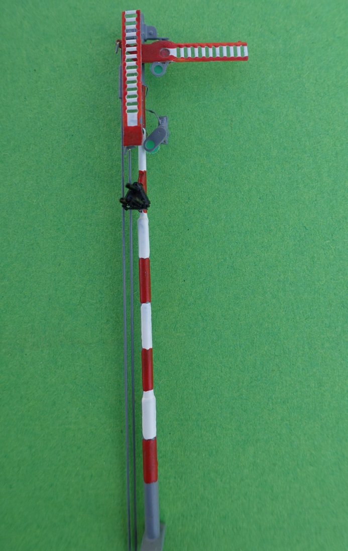 DK-model H00965 Mechanické návěstidlo dvouramenné s přivolávací návěstí, bez pohonu