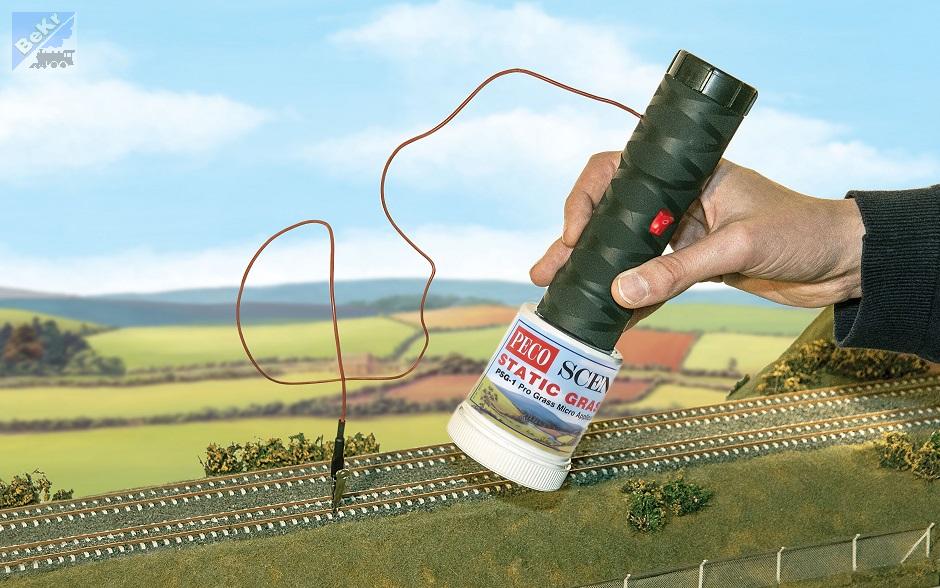 Peco PSG-2 Velký Grass Master - mikroaplikátor statické trávy