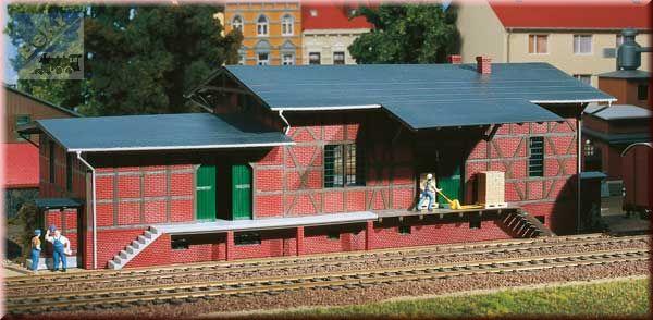 Auhagen 11383 Skladiště 319 x 124 x 93 mm, stavebnice