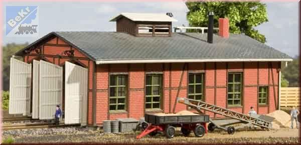 Auhagen 13233 Výtopna dvě stání 170 x 93 x 82 mm stavebnice