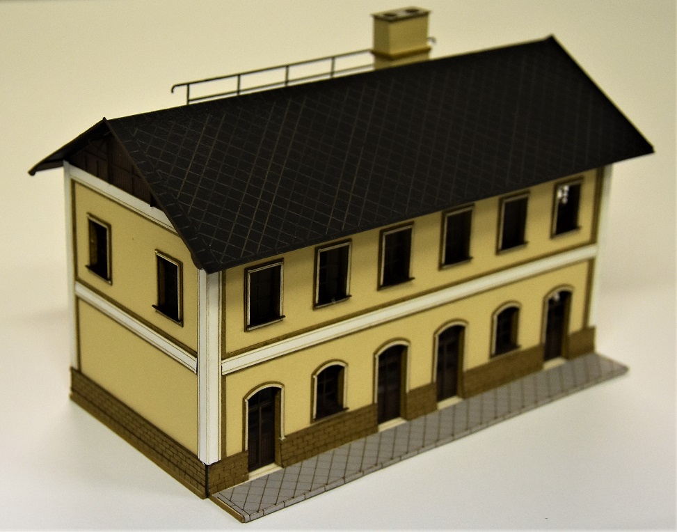BuBi-model H060162 Nádraží Praha - Řeporyje, 186 x 107 x 121mm, barvená stavebnice Laser-Cut !!! AKCE !!!