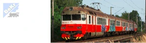 MTB 560014+060049 Elektrická jednotka 560 014 + vložený vůz 060 049 ZSSK Panťák