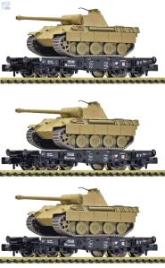Fleischmann 845606 Set tří plošinových 4-osých těžkotonážních vozů SSys naložený tanky „Panther“ DRB