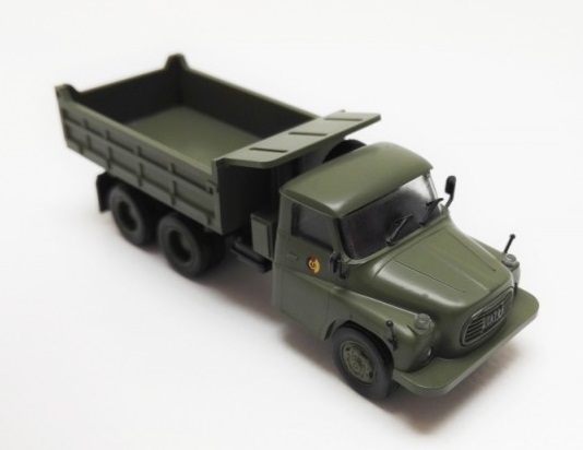 Igra model 66817007 Tatra 148 Sklopka NVA