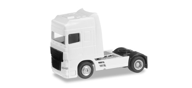 Herpa 084505 Tahač DAF XF 105 SSC, stavebnice 2ks/bal.