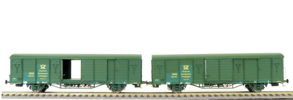 Exact-train 20471 Set dvou 2-osých uzavřených vozů Post 2s-t/13 Deutsche Bundespost DB