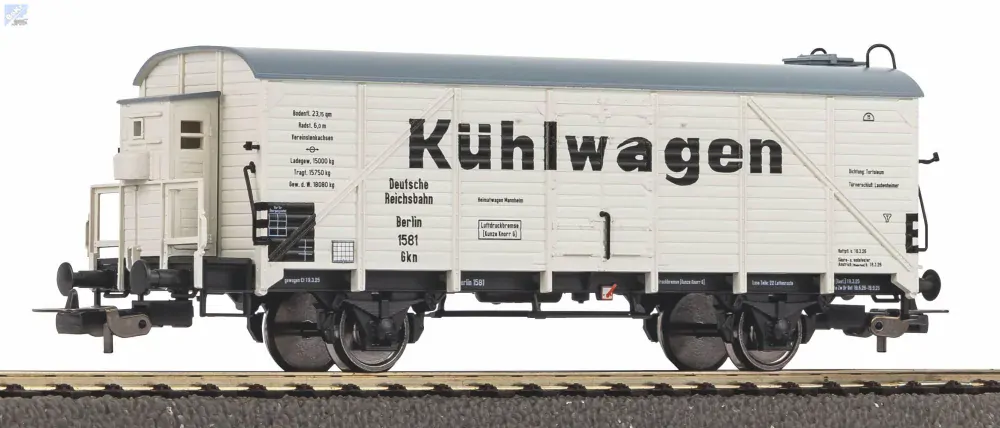 Piko 24505 Chladírenský 2-osý vůz Gkn DRG