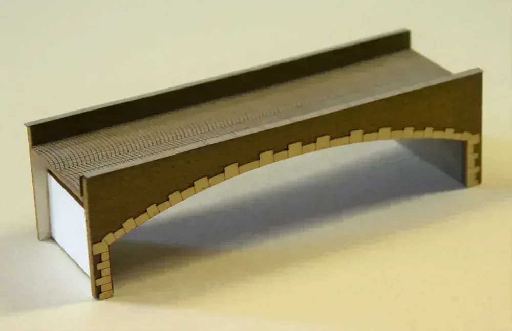 BuBi-model H060152 Kamenný můstek, 143 x 53,3 x 67,6mm, barvená stavebnice Laser-Cut !!! AKCE !!!