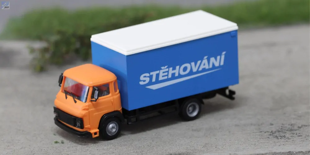 Igra model 66518122 Avia skříňová - stěhování, stavebnice