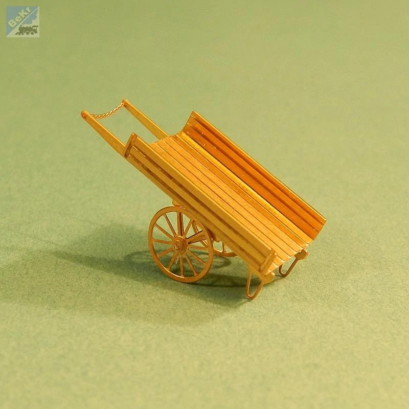 Miniatur MTL23b Ruční kára dvoukolák s korbou, stavebnice z leptaného plechu