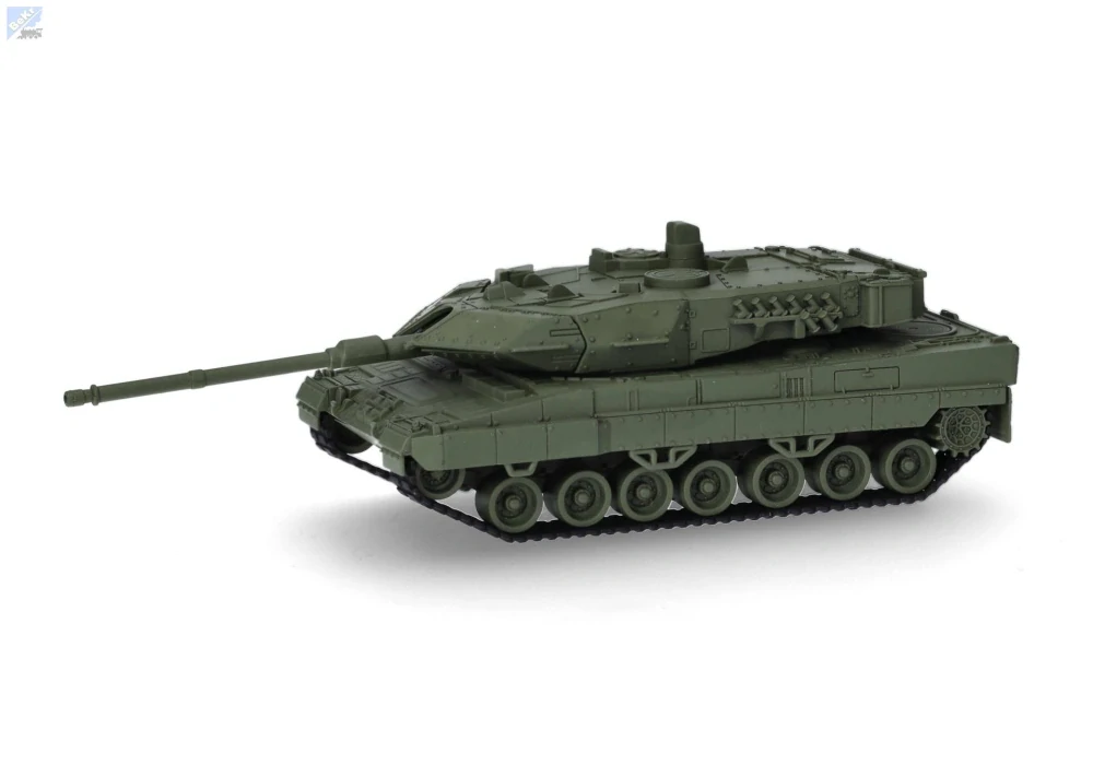 Herpa 746182 Hlavní bitevní tank Leopard 2A7, bez kamufláže