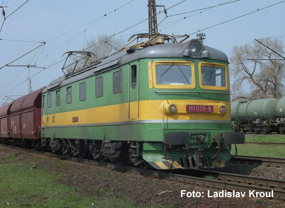 Piko 21028 Elektrická lokomotiva 181 039-9 Šestikolák ČD se zvukem