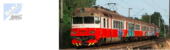 MTB 560014+060049 Elektrická jednotka 560 014 + vložený vůz 060 049 ZSSK Panťák