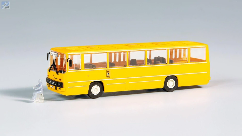 Auhagen 66058 Autobus IKARUS 260 "Berlín", stavebnice
