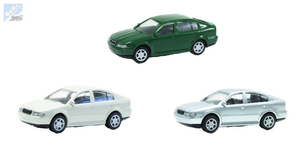 Igra model 67918125 Škoda Octavia 2, barvená stavebnice 3ks