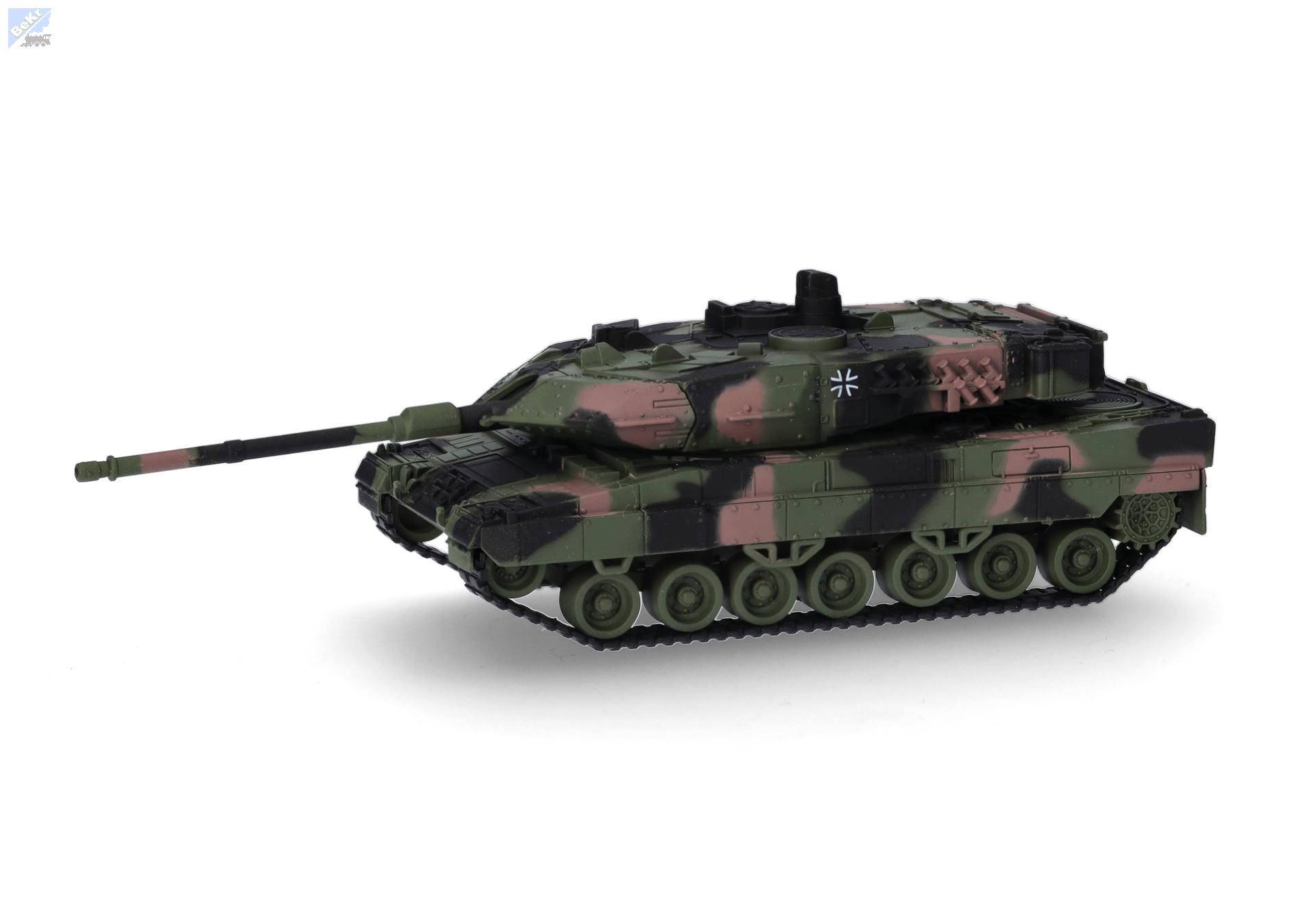 Herpa 7461175 Hlavní bitevní tank Leopard 2A7, s kamufláží