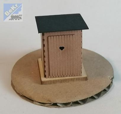 BuBi-model TT70060sh Kadibudka, světle hnědá, 14 x 14 x 24 mm, hotový, sestavený a nabarvený model
