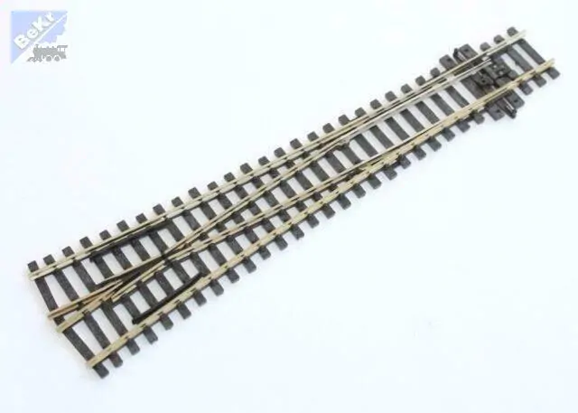 Peco SL-98 Symetrická výhybka, úhel rozevření 12°, R 1828 mm, délka 220mm, izolovaná srdcovka