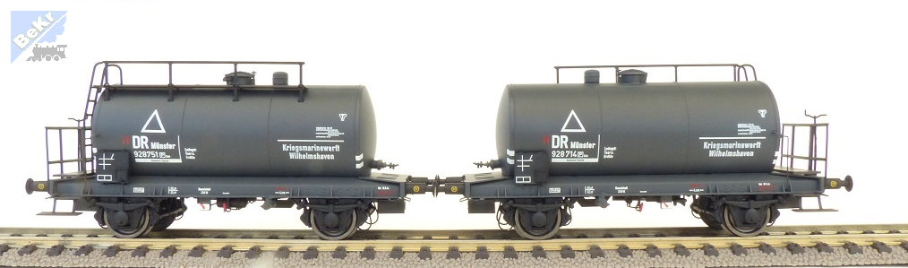 Exact-train 20500 Set dvou 2-osých cisternových vozů DRG