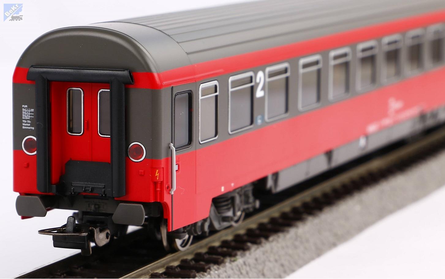 Piko 58540 Osobní 4-osý vozů Eurofima, 2. tř. Bmz ÖBB