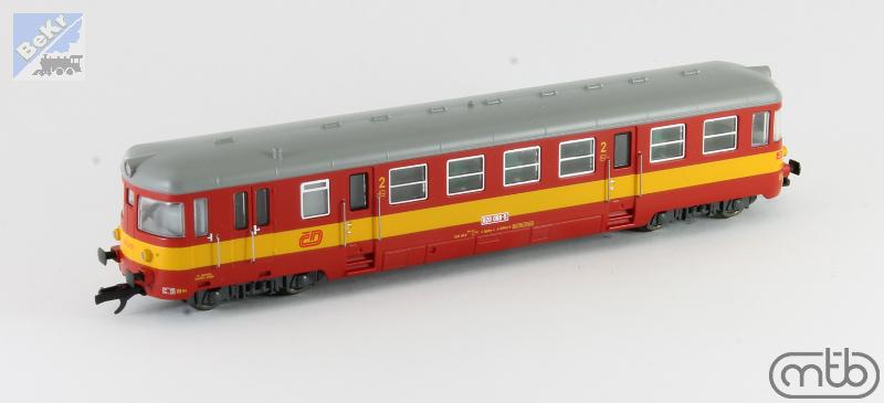 MTB 820068 Motorový vůz 820 068-5 (M240) ČD Singrovka