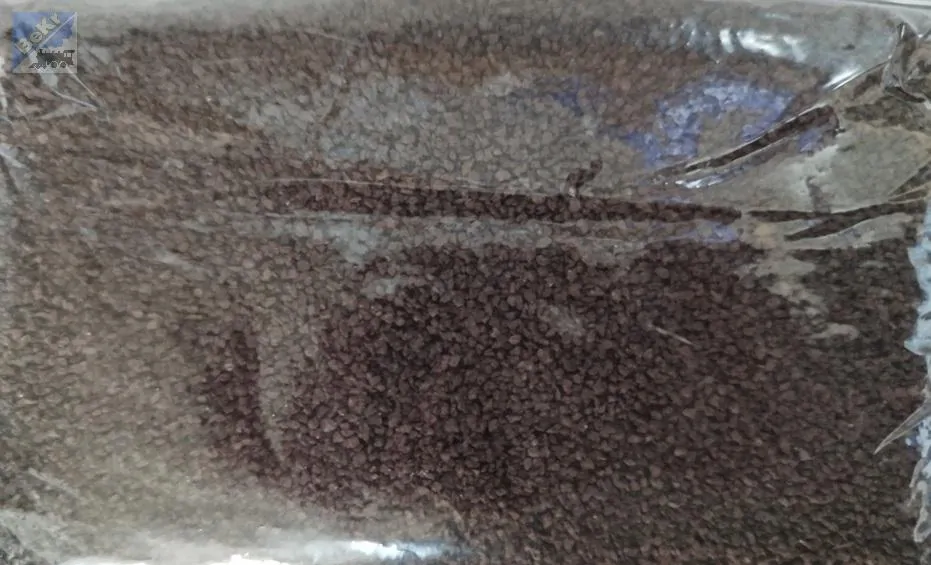 Mobe 538022 Štěrk tmavě hnědý jemný, cca 170g 