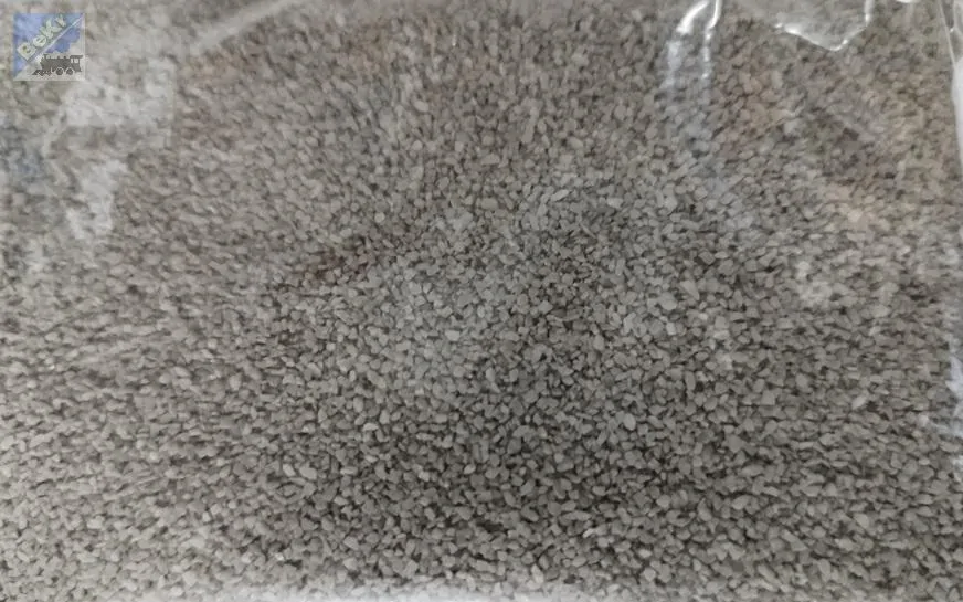 Mobe 532051 Štěrk šedookrový světlý, cca 170g