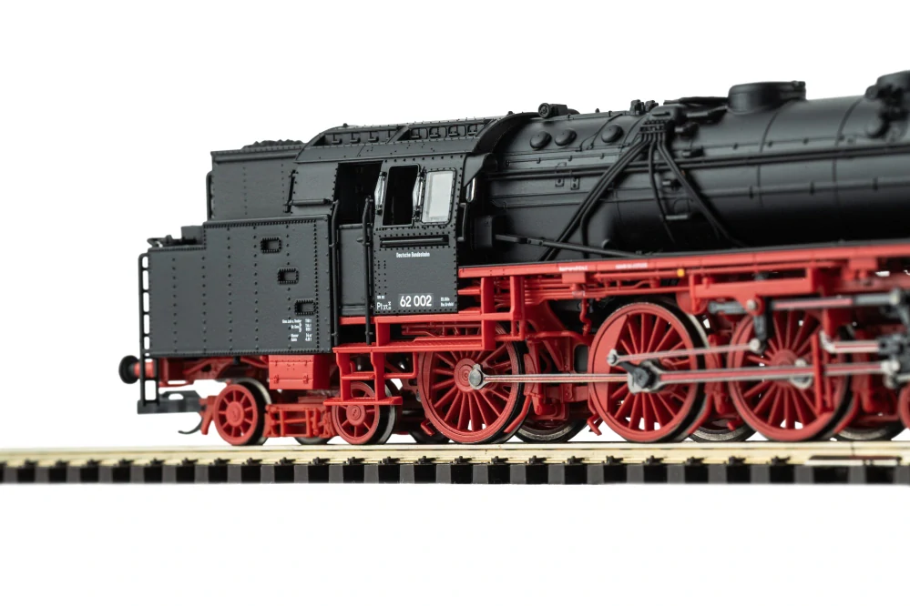 Piko 47144 Parní lokomotiva BR 62 002 DB DR