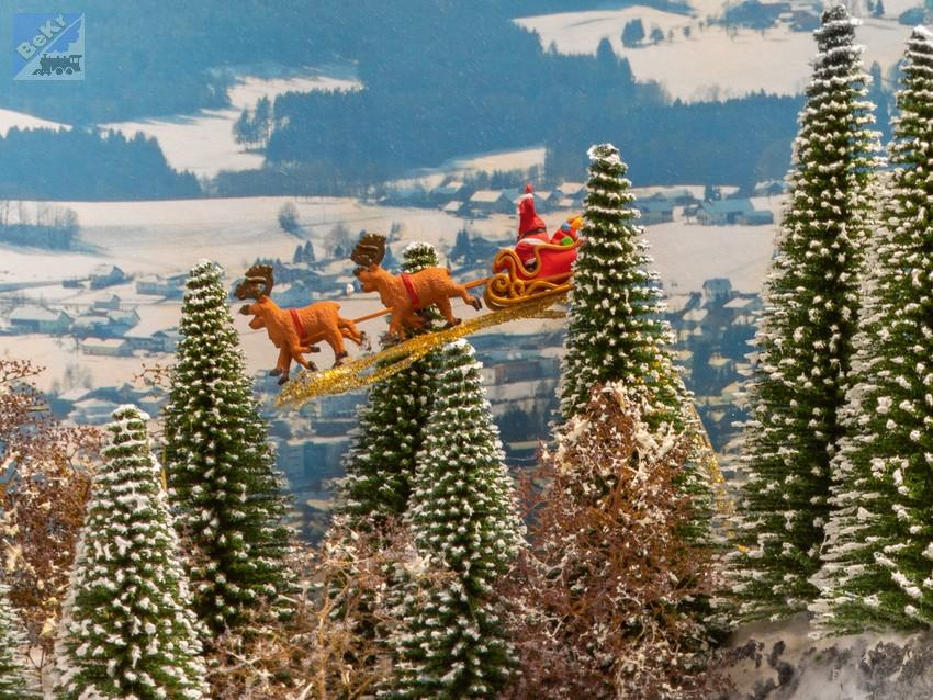 Noch 15924 Santa Claus na saních tažený soby