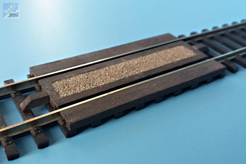 VERAMO CZ H0050217 Přejezd rovný pro kolej výška 2,1 mm PATINA