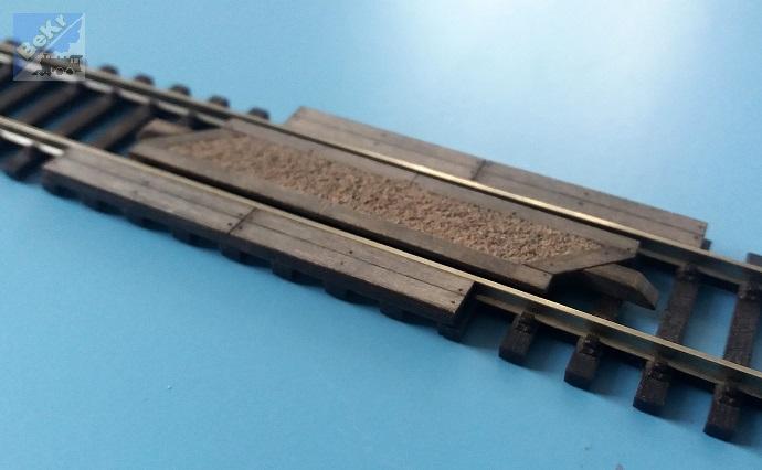 VERAMO CZ H0050215 Přejezd šikmý omšelý P/L pro kolej výšky - 2,5 mm PATINA