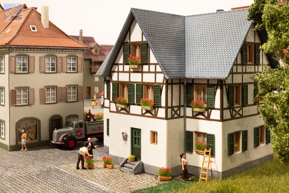 Noch 14010 Květinové truhlíky, červené květiny, 12ks