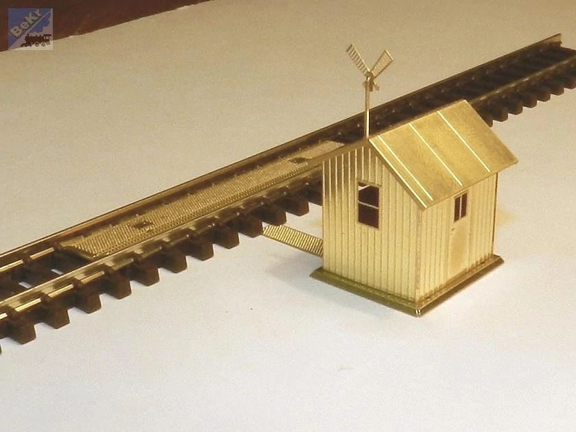 Miniatur MN09 Vagonová váha s dřevěným domkem, stavebnice z leptaného plechu