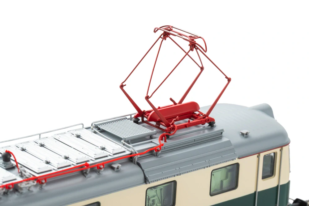 Piko 21025 Elektrická lokomotiva E669.1140 Šestikolák ČSD se zvukem