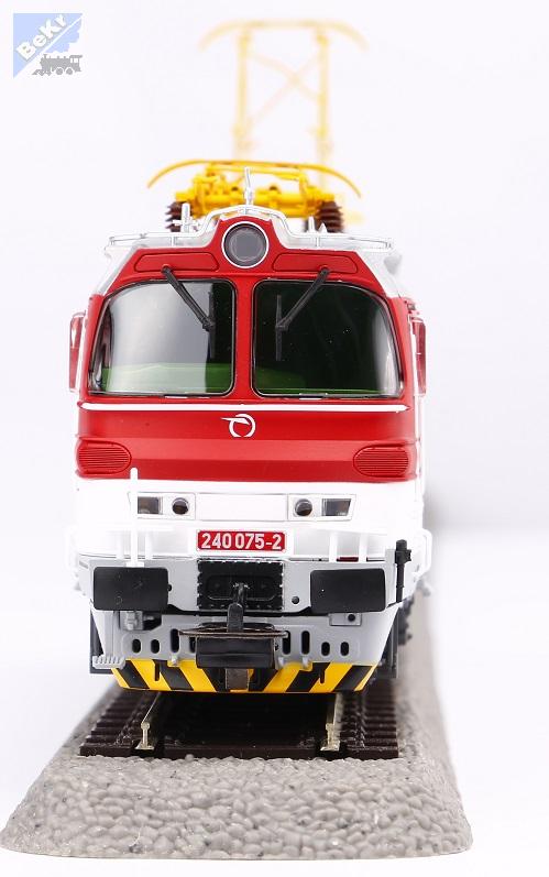 Piko 51387 Elektrická lokomotiva 240 075-2 Laminátka ŽSSK