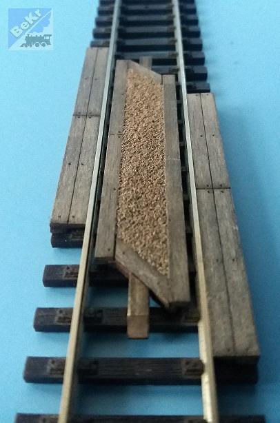 VERAMO CZ H0050215 Přejezd šikmý omšelý P/L pro kolej výšky - 2,5 mm PATINA