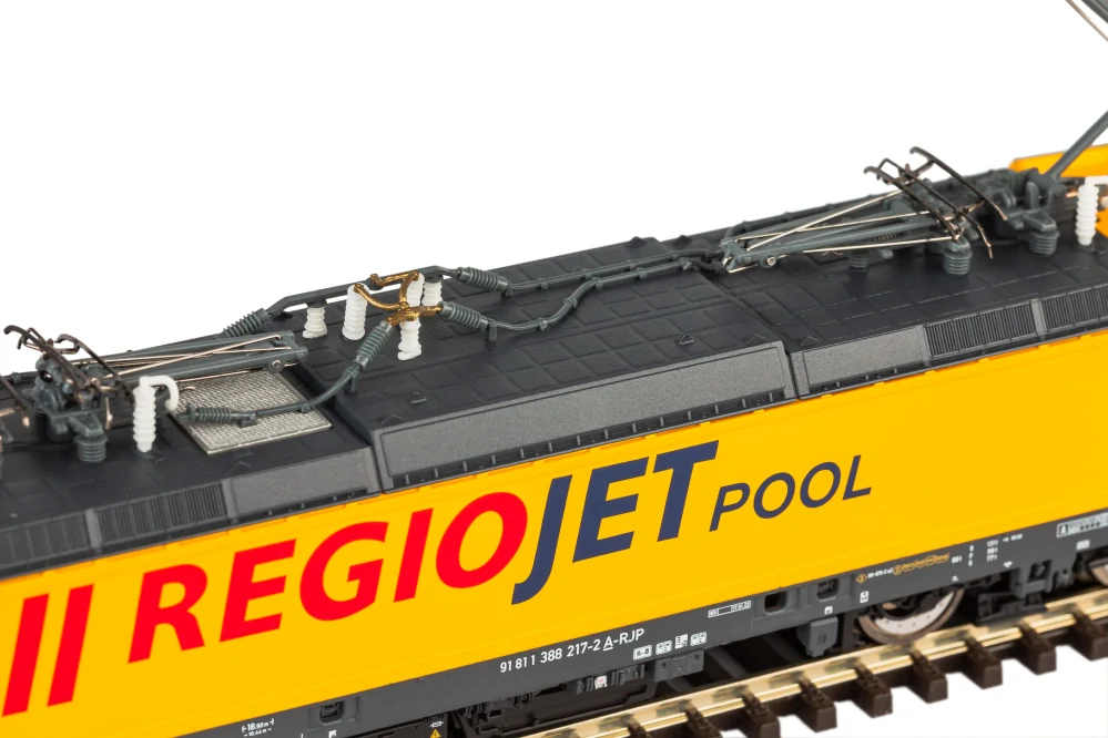 Piko 47804 Elektrická lokomotiva BR 388 217-2 REGIOJET POOL