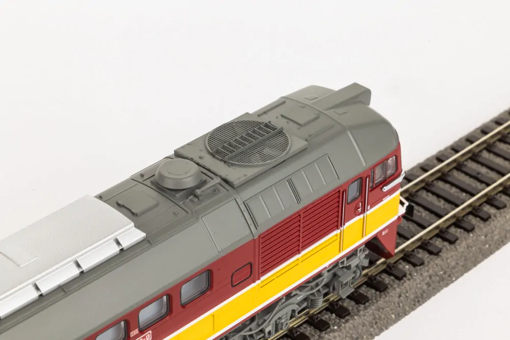 Piko 52957 Dieselová lokomotiva 781 328-0 ČSD Sergej