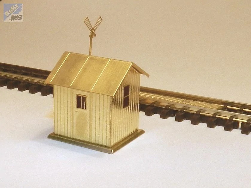 Miniatur MN09 Vagonová váha s dřevěným domkem, stavebnice z leptaného plechu