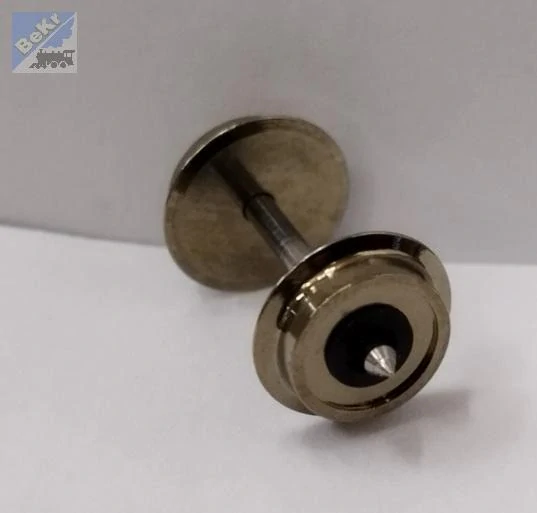 Roco 124472 Dvojkolí kovové soustružené průměr 7,6 mm, oska 18,75 mm jednostranně izolované