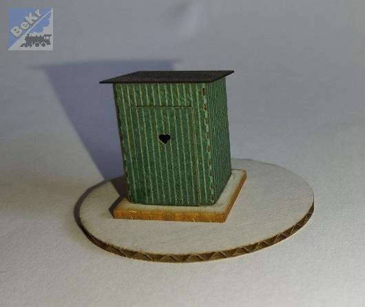 BuBi-model N70060z Kadibudka, zelená, 10 x 10 x 16 mm, hotový, sestavený a nabarvený model