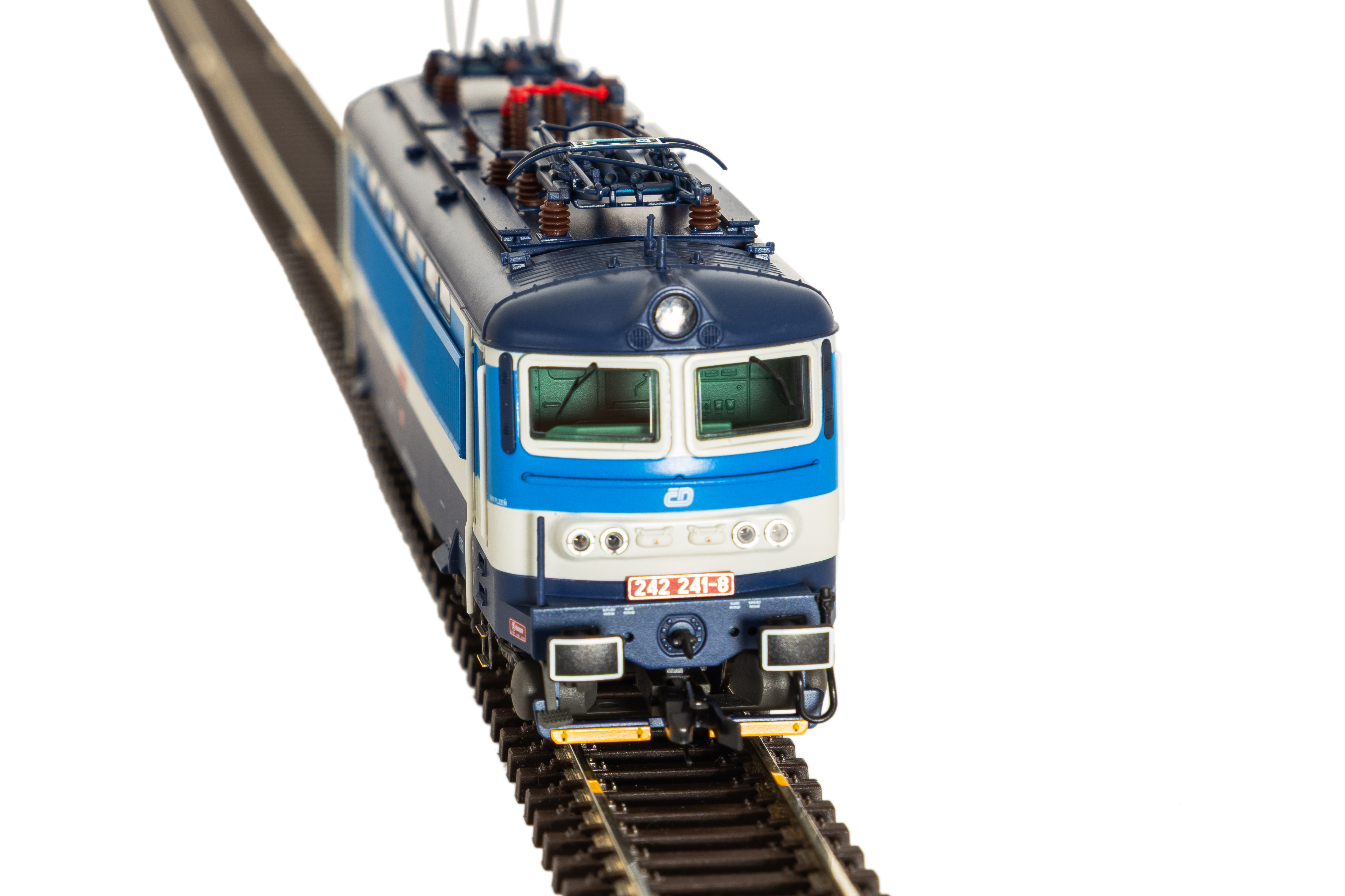 Piko 47484 Elektrická lokomotiva 242 241-8 ČD Plecháč