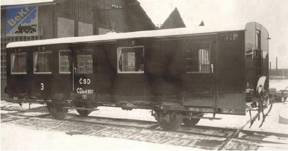 Jan Cekul H029 Set tří přívěsných vůz Clm / CDlm (1932-35) s vnitřním osvětlením, stavebnice z leptu