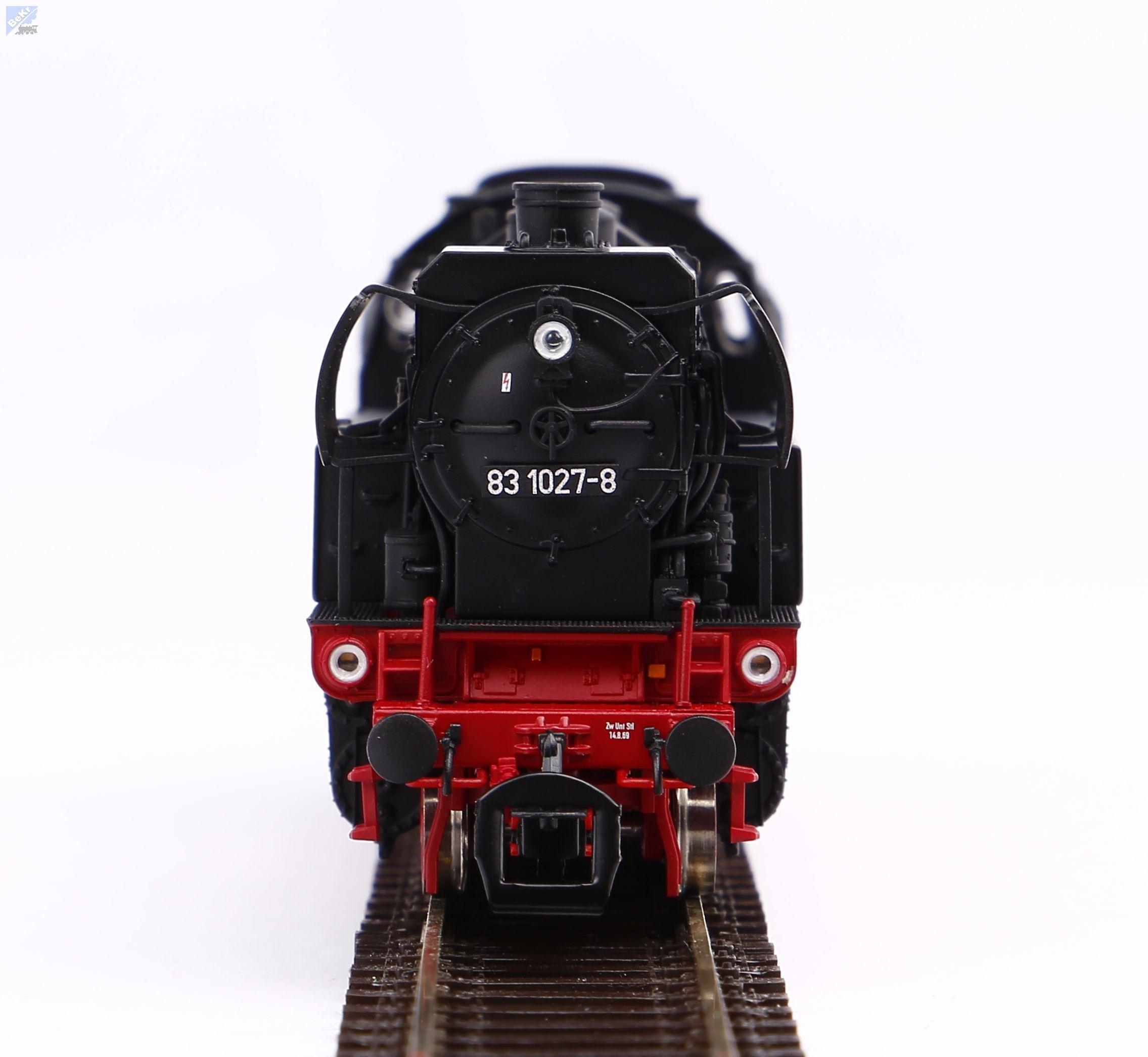 Piko 47121 Parní lokomotiva BR 83 1027-8 DR se zvukem