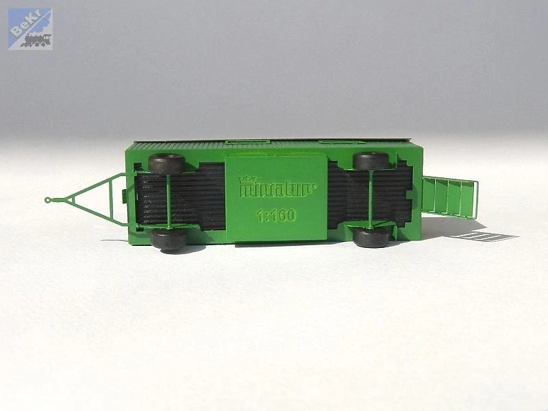 Miniatur MNL11 Dřevěná maringotka, stavebnice z leptaného plechu